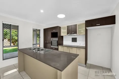 Property photo of 13 Shaw Place Redland Bay QLD 4165