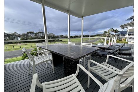 60a Sandys Beach Dr, Sandy Beach, NSW 2456