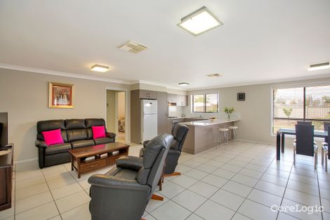 Property photo of 32 Bowman Drive Westdale NSW 2340