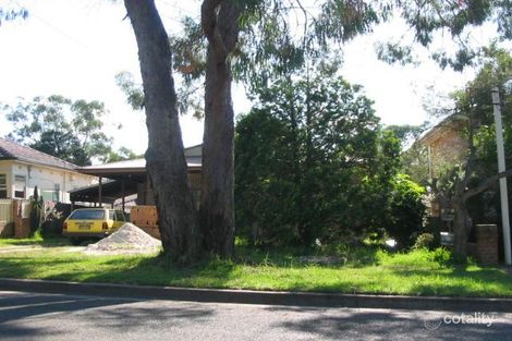 12 Forrest Rd, East Hills, NSW 2213