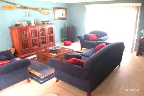 Property photo of 3 Broome Crescent Cranbourne North VIC 3977