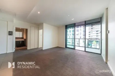 Property photo of 2E/9 Waterside Place Docklands VIC 3008