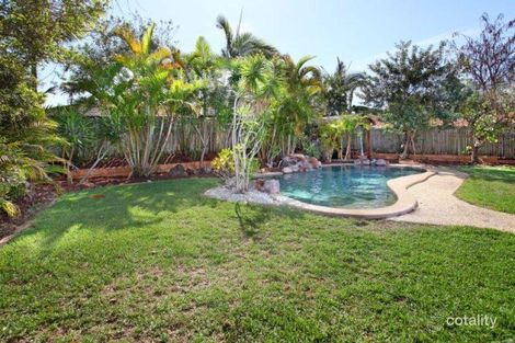 49 Kensington Cct, Brookfield, QLD 4069