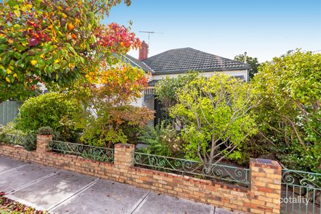 Property photo of 15 Holywood Grove Carnegie VIC 3163