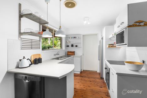 Property photo of 3 Coral Tree Place Point Clare NSW 2250