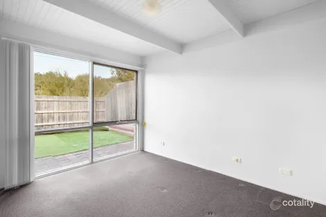 Property photo of 27 Tinapher Drive Rye VIC 3941