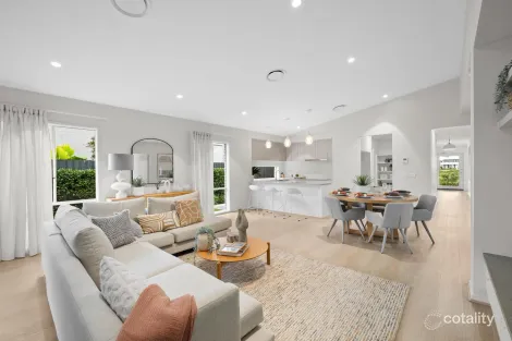 Property photo of 25 Foley Way White Rock QLD 4306