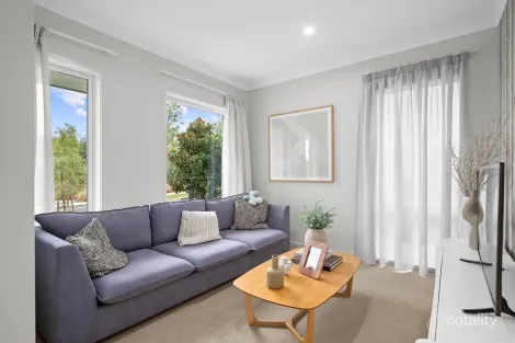 Property photo of 25 Foley Way White Rock QLD 4306