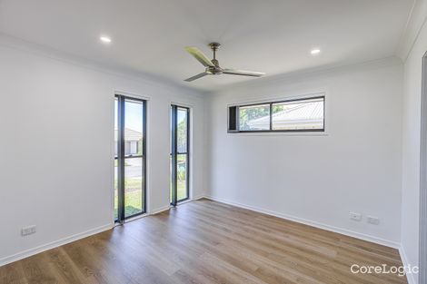 Property photo of 44 Percy Earl Crescent Pimpama QLD 4209