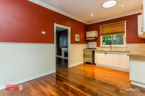 Property photo of 48 Jinda Road Koongamia WA 6056