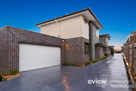 Property photo of 2/4 Beatty Parade Mornington VIC 3931