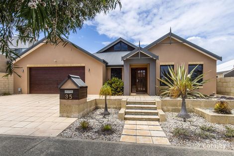 Property photo of 35 Avalon Parade Wannanup WA 6210