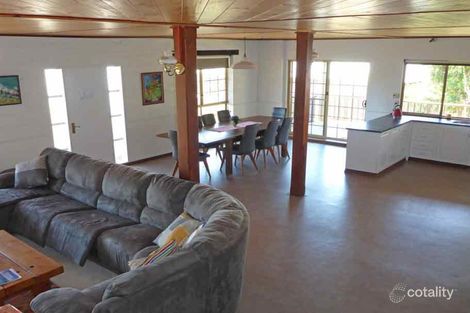 Property photo of 2 Smith Street West Beach WA 6450