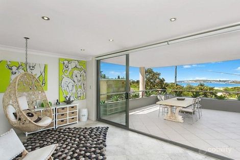 Property photo of 8 Taylor Street North Curl Curl NSW 2099