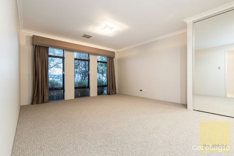 Property photo of 24 Riverlinks Drive Clarkson WA 6030