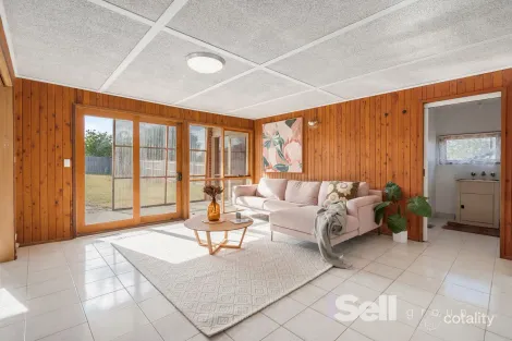 Property photo of 3 Deany Street Springvale VIC 3171