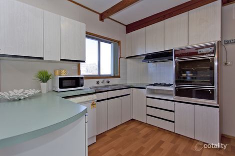 Property photo of 214 Cadell Street East Albury NSW 2640