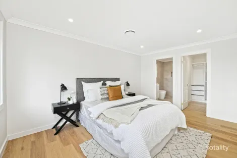 Property photo of 13 Norwin Place Stanhope Gardens NSW 2768