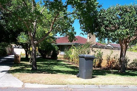 14 Biddenden St, Thornlie, WA 6108