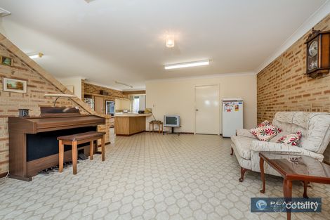 Property photo of 10 Aviemore Close Hamersley WA 6022