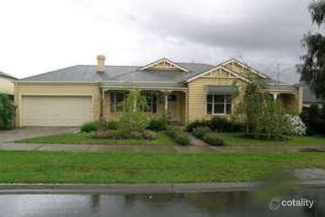Property photo of 7 Glenside Walk Berwick VIC 3806