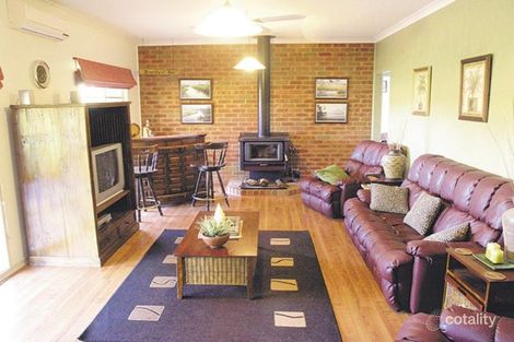 Property photo of 7A Patricia Court Maiden Gully VIC 3551