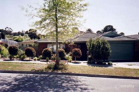 Property photo of 13 Manor Drive Frankston South VIC 3199