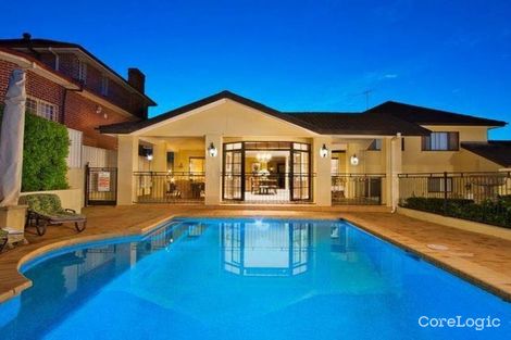 Property photo of 2 Hinder Close Abbotsbury NSW 2176