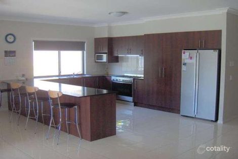 Property photo of 47 Nottinghill Gate Drive Arundel QLD 4214