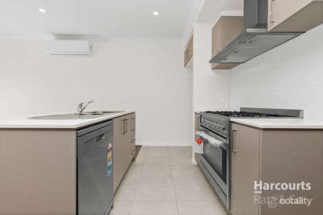 Property photo of 7 Midnight Circuit South Morang VIC 3752