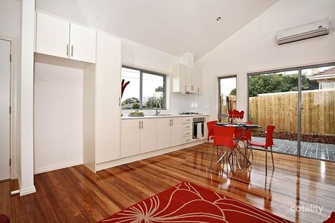 Property photo of 2/88 Purinuan Road Reservoir VIC 3073
