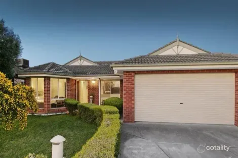 15 Kinsale View, Berwick, VIC 3806