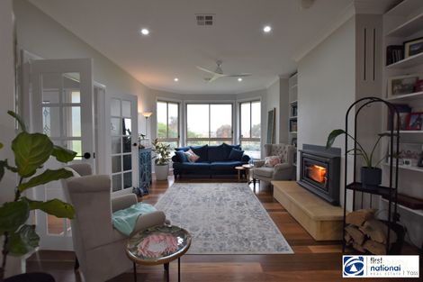 Property photo of 4 Barley Place Murrumbateman NSW 2582