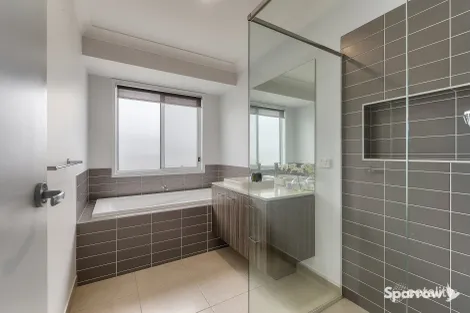 Property photo of 23 Feathertail Street Bahrs Scrub QLD 4207