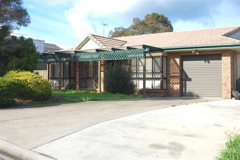 3 Davoren Ct, Victor Harbor, SA 5211