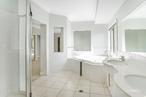 Property photo of 11 Soward Court Pacific Pines QLD 4211
