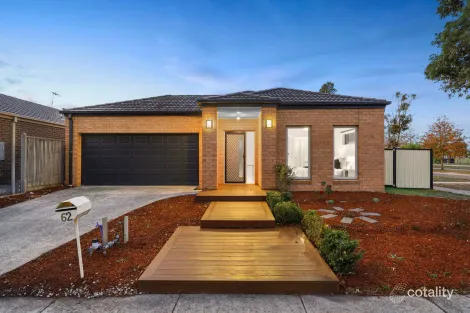 Property photo of 62 Chantenay Parade Cranbourne North VIC 3977