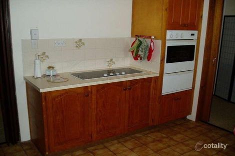 Property photo of 32 Hadrian Avenue Mooroobool QLD 4870