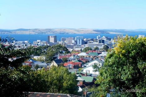 2/1 Una St, Mount Stuart, TAS 7000