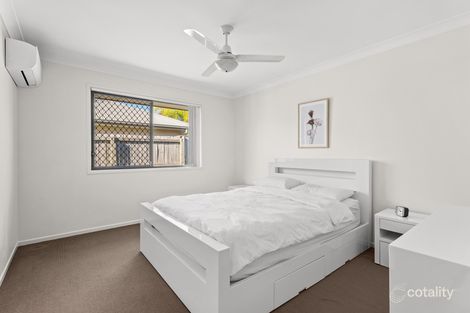 17 Dinnigan Cres, Durack, QLD 4077