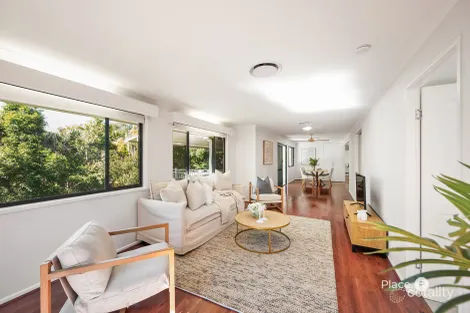 Property photo of 54 Olive Grove Balmoral QLD 4171
