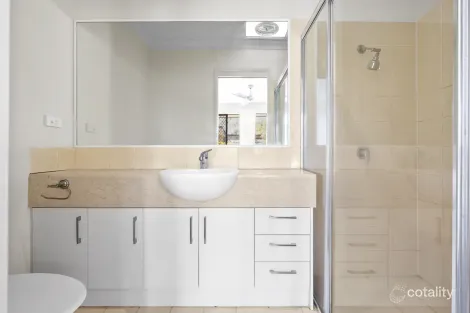 Property photo of 6/20 Brown Street Labrador QLD 4215