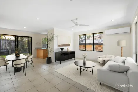 Property photo of 6/20 Brown Street Labrador QLD 4215