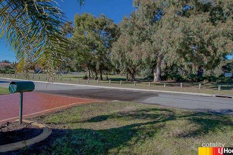 8 Hames Ct, Balga, WA 6061