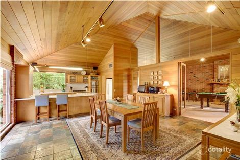 Property photo of 7 Sainsbury Court Mount Clear VIC 3350