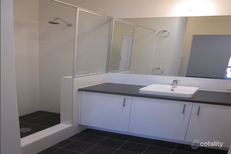 Property photo of 10 Skipsey Lane Ellenbrook WA 6069