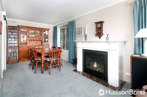 Property photo of 52 Winters Way Doncaster VIC 3108