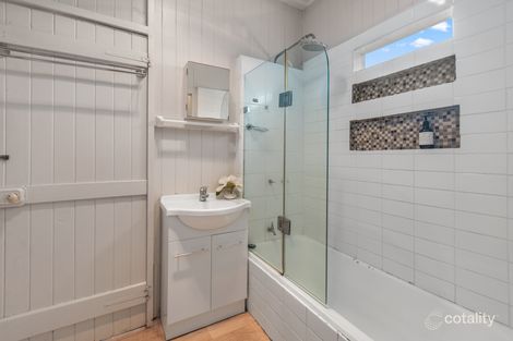 Property photo of 14 Berrima Street Wynnum QLD 4178