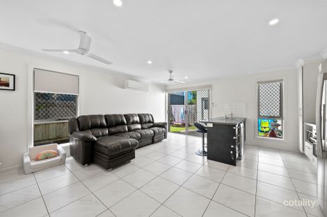 Property photo of 1/32-34 Denham Circuit Willow Vale QLD 4209