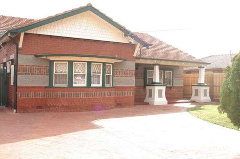 15 Oakhill Ave, Reservoir, VIC 3073